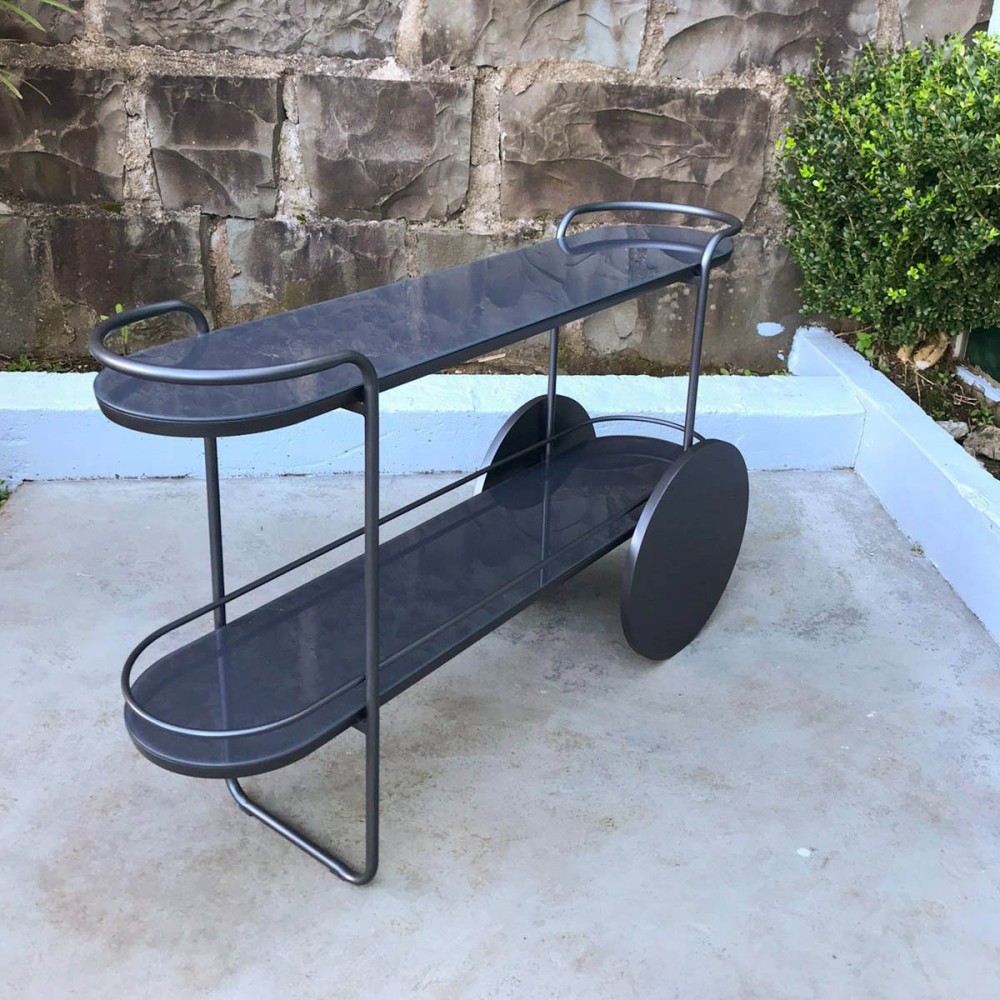 Aparador Mykon Tampos em Madeira Marmorizada Estrutura em Aço Carbono com Pintura Epóxi com Rodas Decorativas