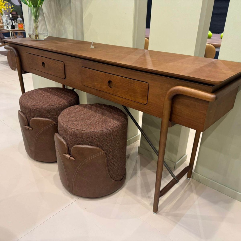 Aparador Coral Laminado com 2 Gavetas Pés em Madeira de Manejo e Travas em Metal Design by Alan Mantovani