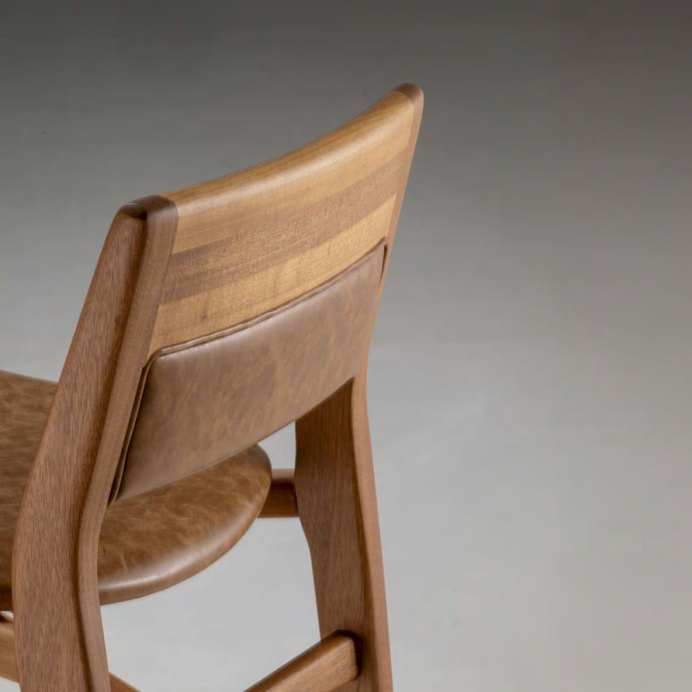 Banqueta Raizen Assento Estofado Encosto Madeira com Detalhe Estofado e Estrutura Madeira Maciça Jequitibá Design by Juliano Schimidt