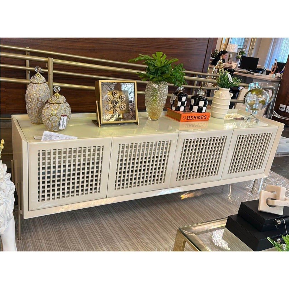 Buffet Jasper com Portas Gaveta Interna Madeira de Manejo Base Aço Carbono Design by Alan Mantovani