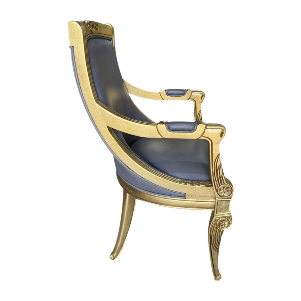 Cadeira com Braço Napoleão Entalhada Madeira Maciça Design de Luxo Peça Artesanal