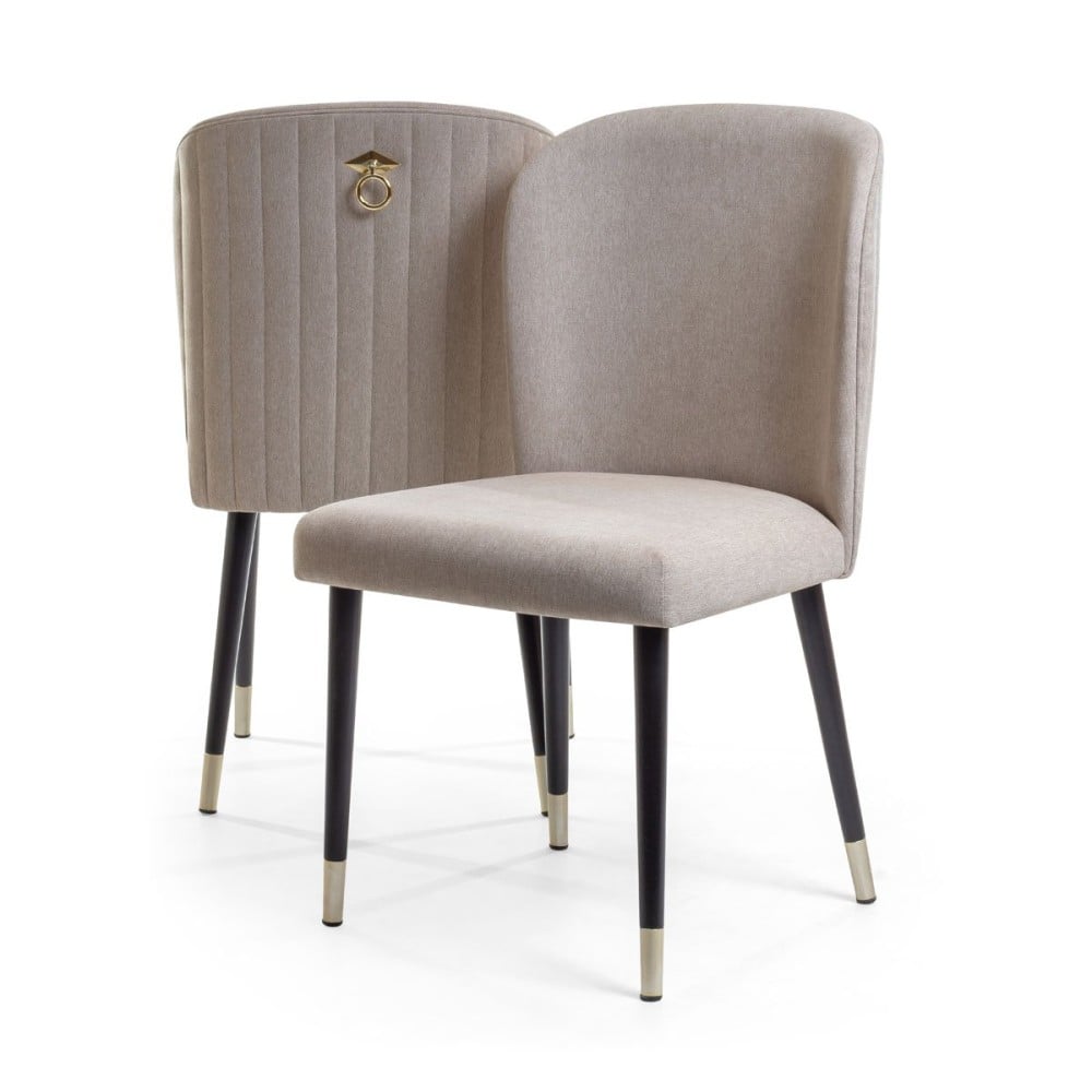 Cadeira Marina Estofada Encosto com Argola Detalhe Gomado Pés Madeira com Ponteiras em Metal Estrutura Madeira Liptus Design Sustentável