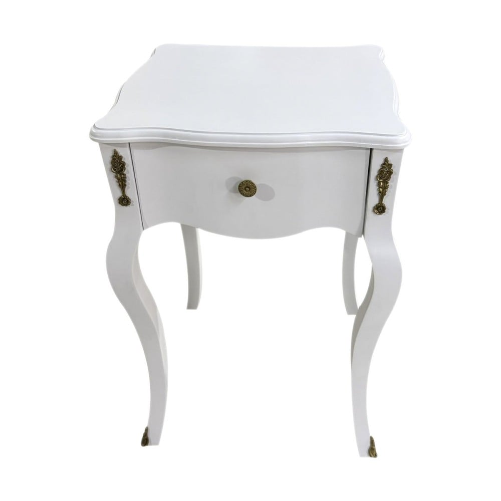 Mesa de Cabeceira Shefield com Gaveta Pés Luís XV Estrutura Madeira Maciça Pintura Laca e Apliques de Metal