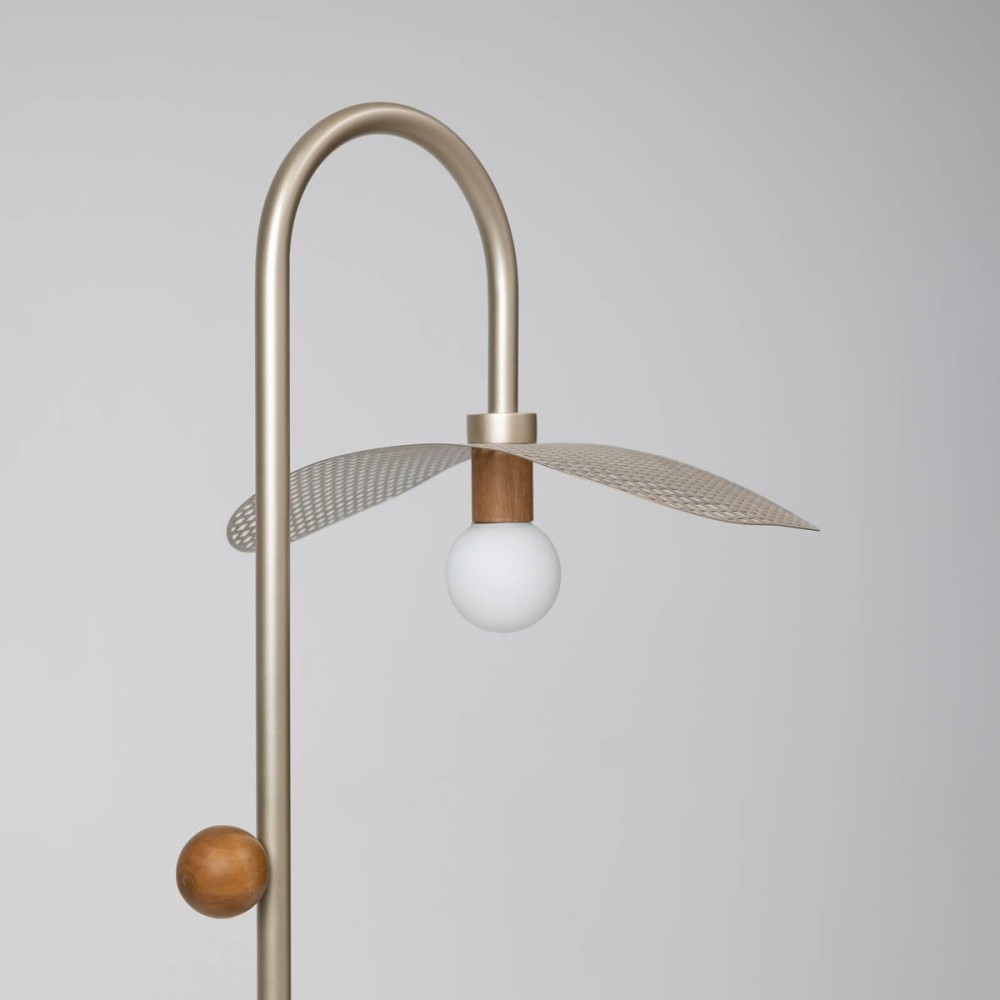 Luminária com Mesa de Apoio Nebel Tampo em Pedra Natural Estrutura em Metal Base em Lâmina de Madeira Design by Bruno Henrique Rodrigues