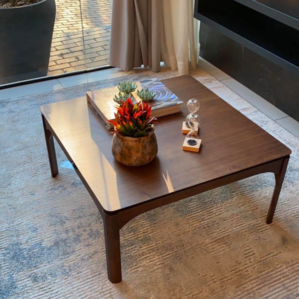 Mesa de Centro Eury Tampo Laminado Cinamomo Design Atemporal e Moderno Casa A MóveisMesa de Centro Eury Tampo Laminado Cinamomo Design Atemporal e Moderno Casa A Móveis