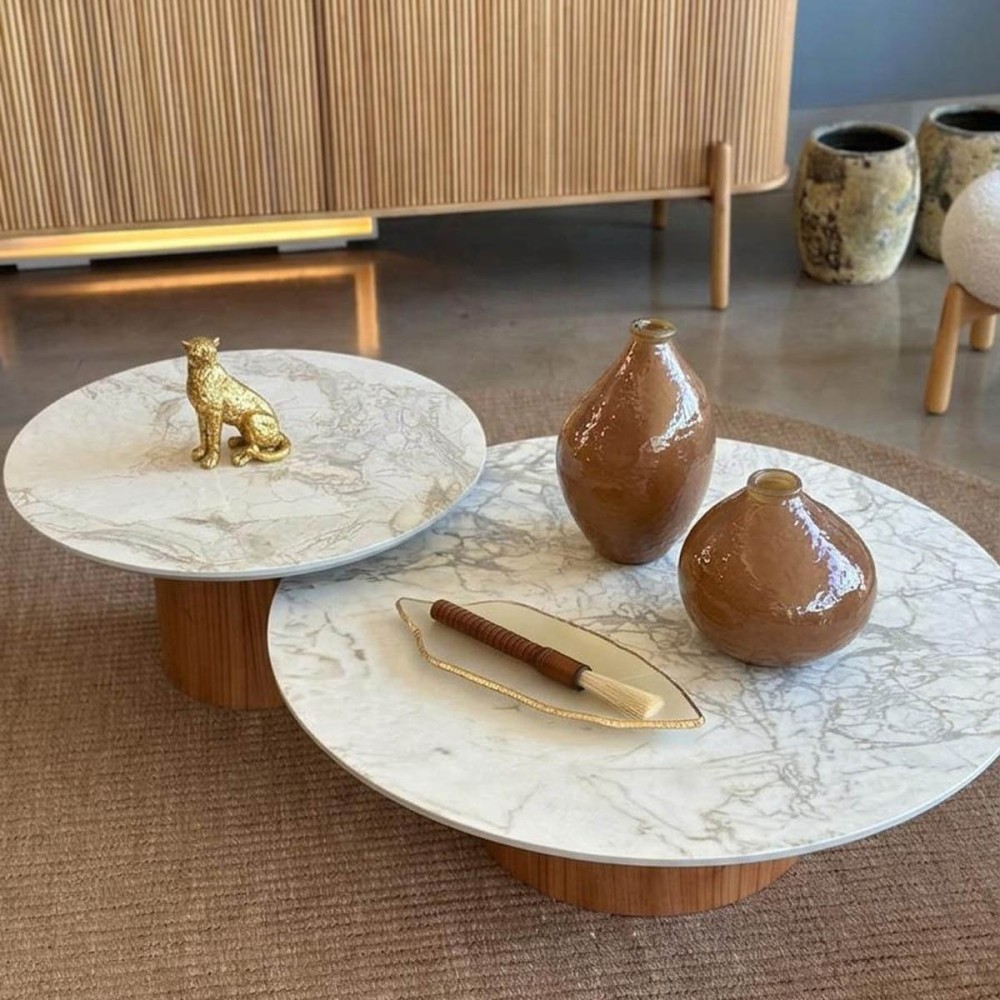 Mesa de Centro Zidara Tampo Redondo em Mineral Base Cilíndrica em Lâmina Cinamomo Design by Studio 3 Design