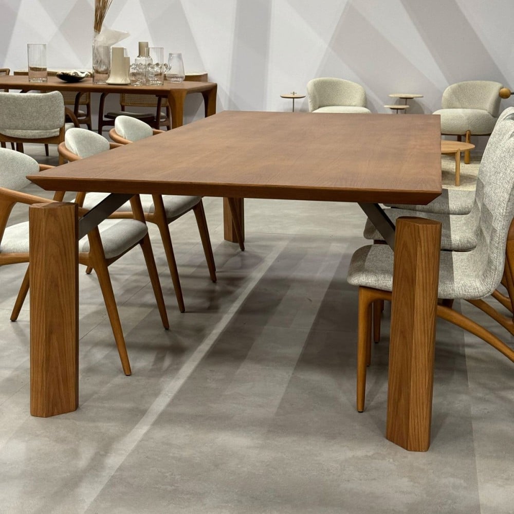 Mesa de Jantar Neo Retangular Base Madeira de Manejo Design by Traço Design