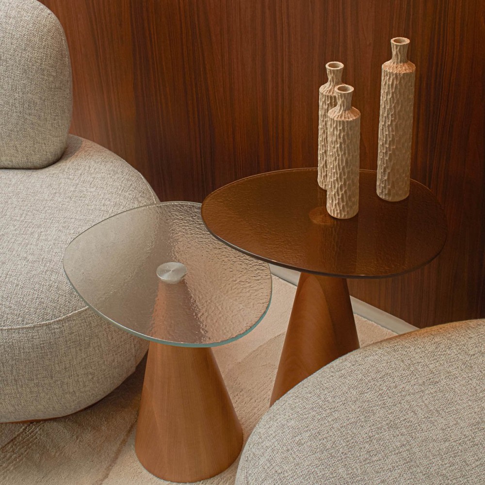Mesa Lateral Demetry Duo Design Orgânico Tampo Pedra Natural e Vidro Base em Madeira Maciça