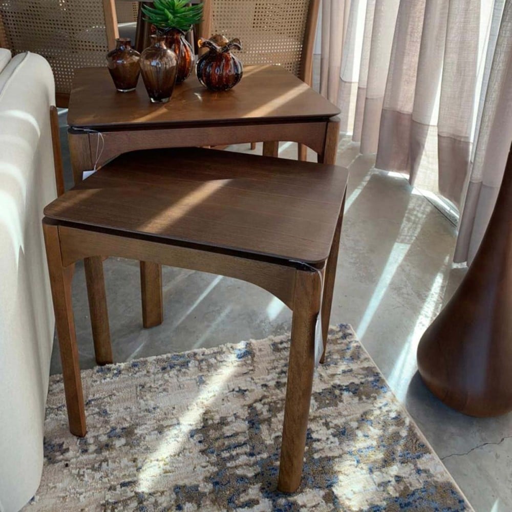 Mesa Lateral Eury Tampo Laminado Cinamomo Design Atemporal e Moderno Casa A Móveis