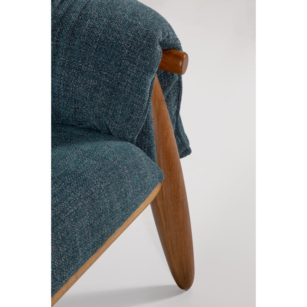 Poltrona com Puff Manthelle Estofada Estrutura em Madeira Tauari Design by M7 Estúdio