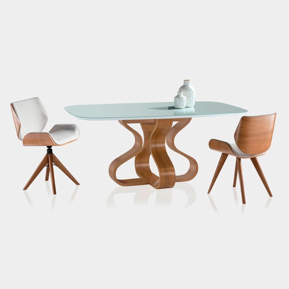 Poltrona Giratória Rayssa Assento Estofado Encosto Laminado com Estofado Base com Laminado Melamínico