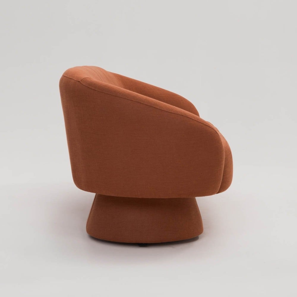 Poltrona Giratória Hyllis Estofada Base Aço Revestido Design Sustentável