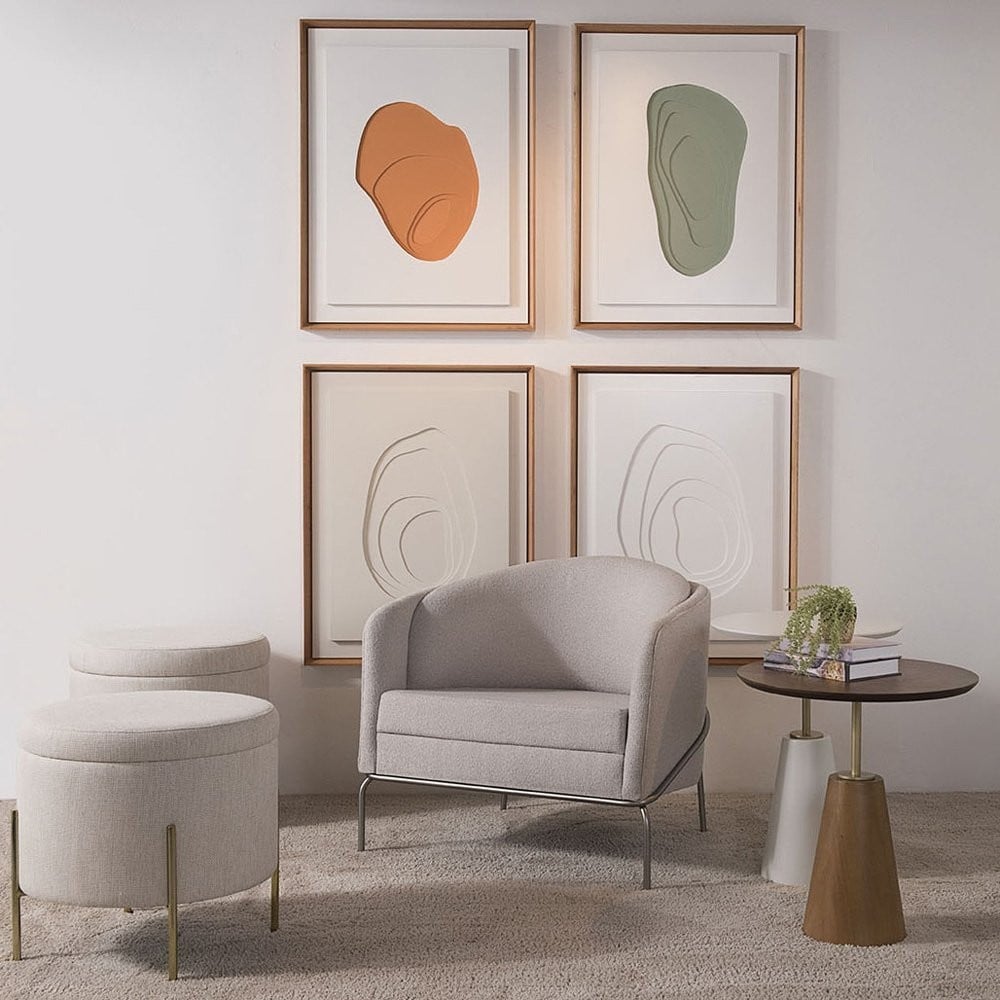 Poltrona Lanise Estofada Multilaminada Base Aço Carbono Pintura Metalizada