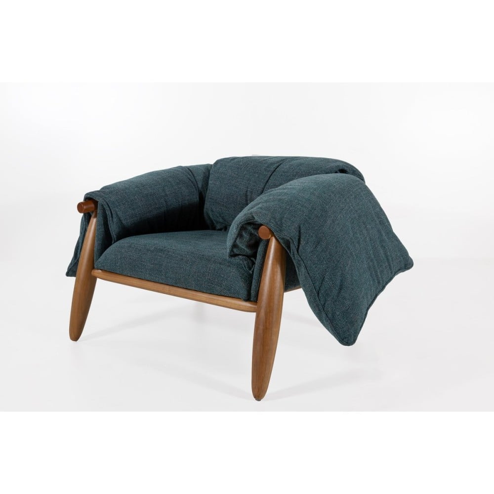 Poltrona Manthelle Estofada Estrutura em Madeira Tauari Design by M7 Estúdio