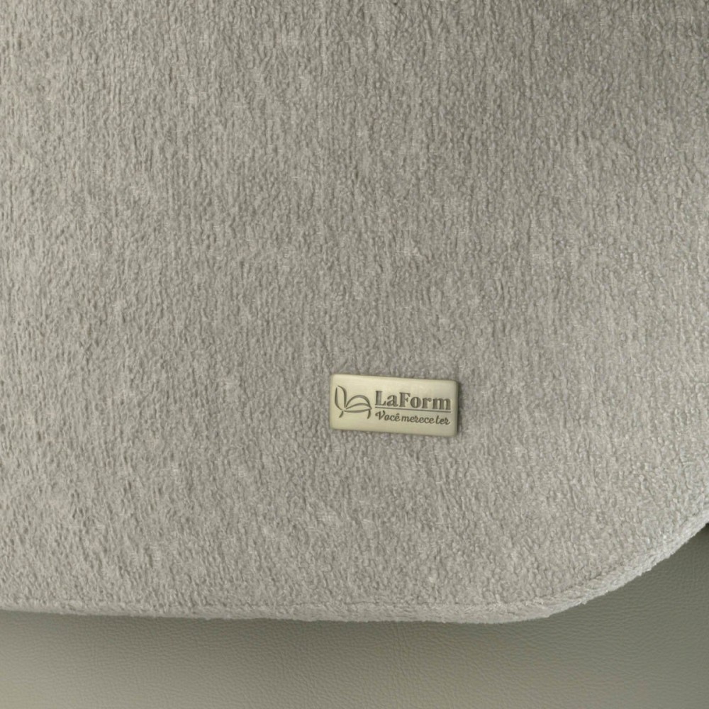 Poltrona Giratória Nusa Estofada com Almofada Lombar e Base Revestida Design by Stúdio +A!
