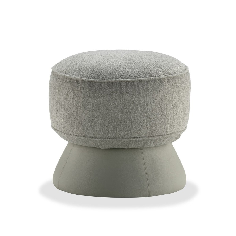 Poltrona Nusa Giratória com Puff Estofada com Almofada Lombar e Base Revestida Design by Stúdio +A!