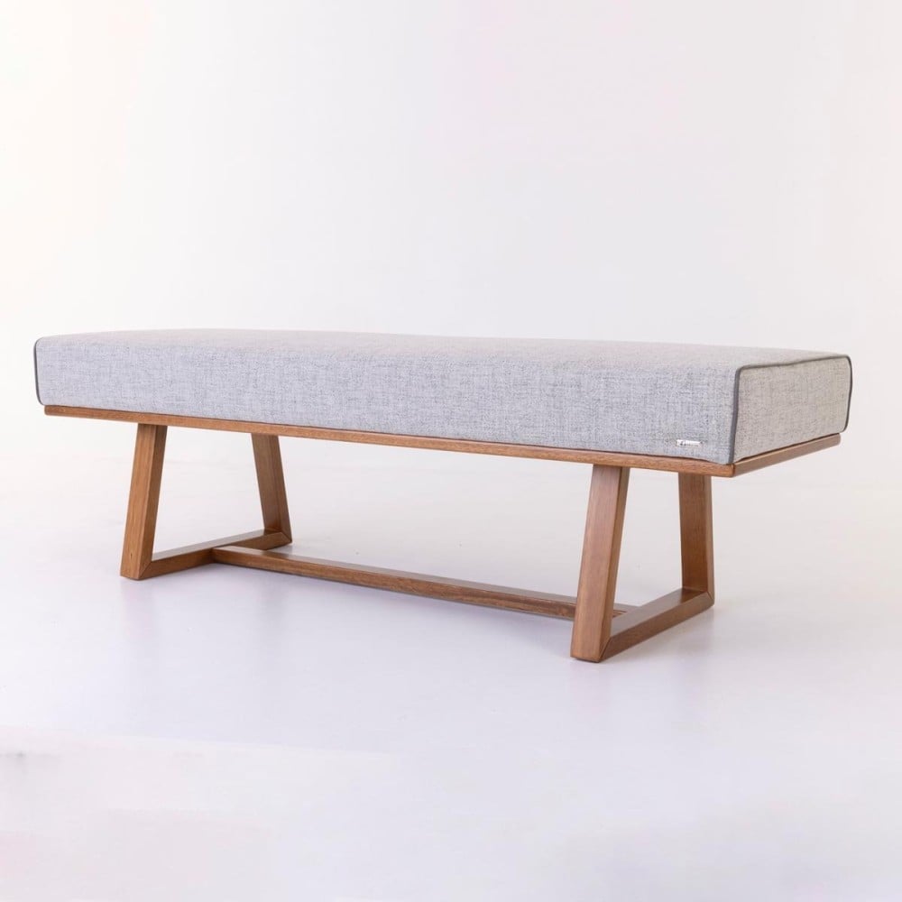 Recamier Lois Estofado Estrutura Madeira Eucalipto Design Exclusivo Acabamento Premium