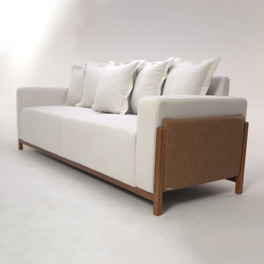 Sofá Amadeu 2 Lugares Almofadas Soltas Estrutura Madeira Eucalipto Design Exclusivo Acabamento Premium