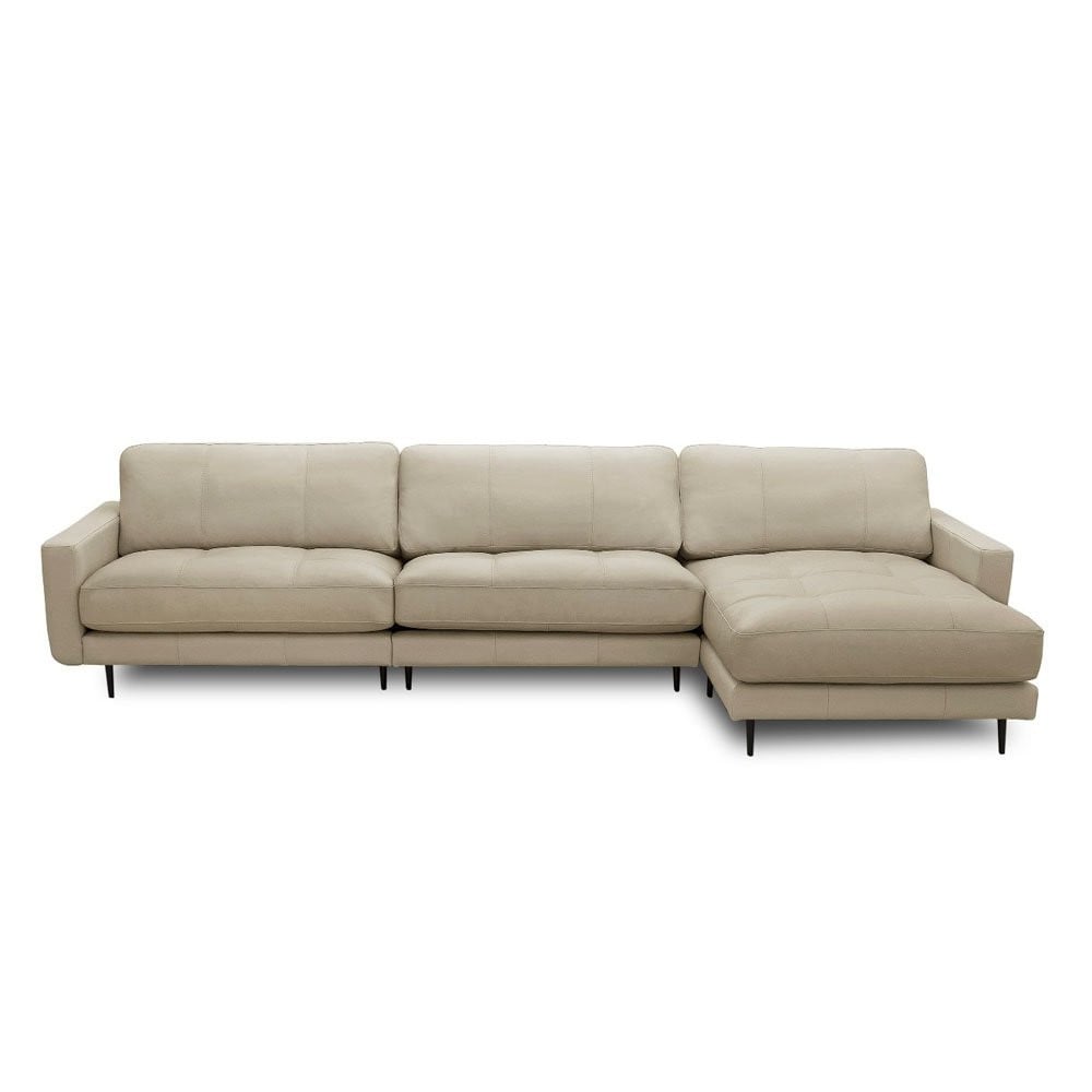 Sofá com Chaise Rômulo 3 Módulos Revestido em Couro Estrutura Madeira de Lei Eucalipto Design Artesanal