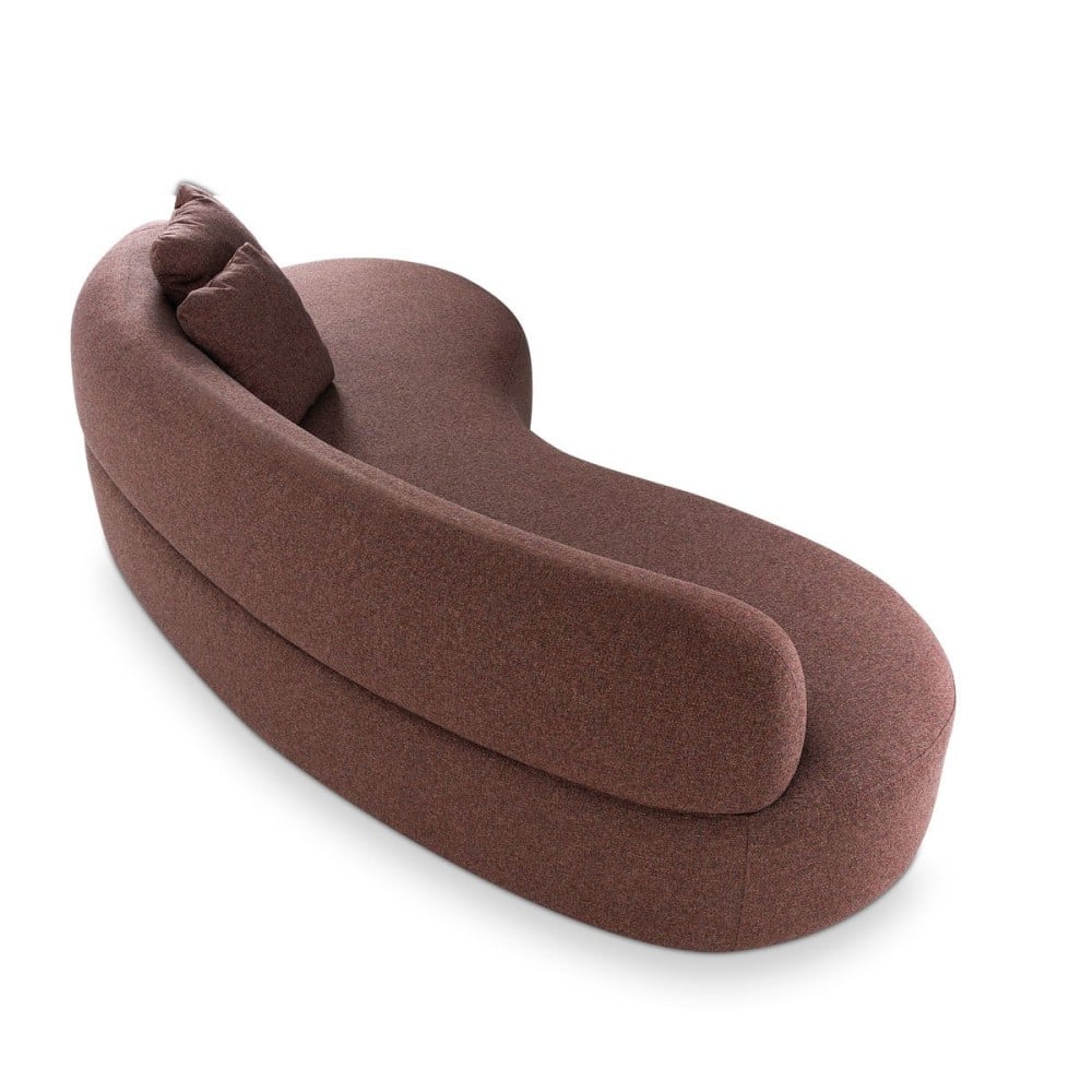 Sofá Curvo com Chaise Seixo Almofadas Decorativas Estrutura Madeira Eucalipto Reflorestada