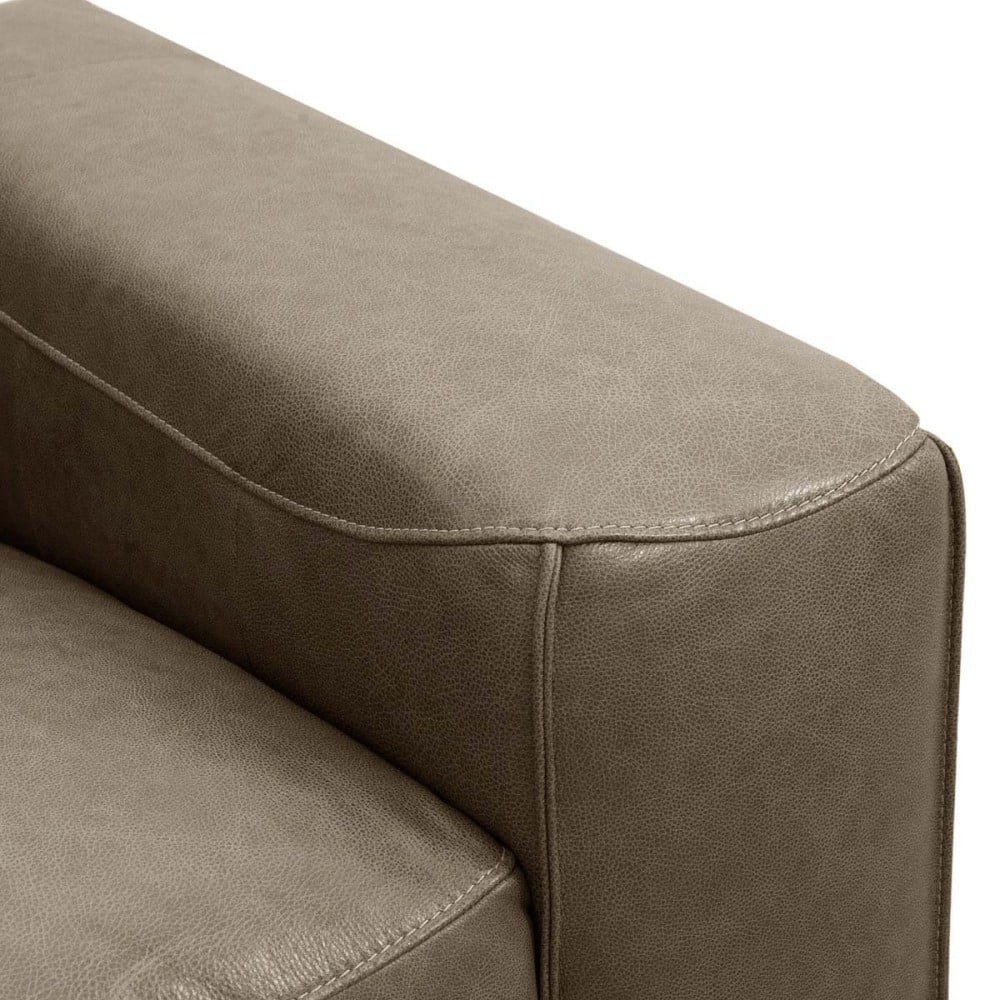 Sofá Veyron Couro Natural Estrutura Madeira de Lei Eucalipto Pés em Madeira Design Artesanal