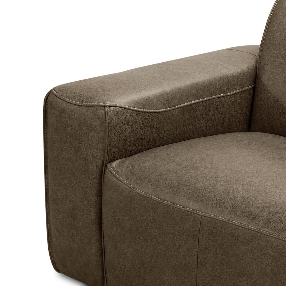Sofá Veyron Couro Natural Estrutura Madeira de Lei Eucalipto Pés em Madeira Design Artesanal