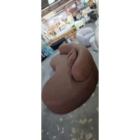 Sofá Curvo Caillou Bipartido Almofadas Decorativas Estrutura Madeira Eucalipto Reflorestada 5