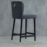 Banqueta Marina Encosto com Argola Detalhe Gomado Pés Madeira com Ponteiras em Metal Estrutura Madeira Liptus Design Sustentável