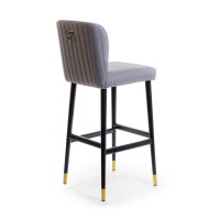 Banqueta Marina Encosto com Argola Detalhe Gomado Pés Madeira com Ponteiras em Metal Estrutura Madeira Liptus Design Sustentável