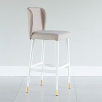 Banqueta Marina Encosto com Argola Detalhe Gomado Pés Madeira com Ponteiras em Metal Estrutura Madeira Liptus Design Sustentável