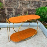 Bar Orben Tampos em Madeira Estrutura em Aço Carbono com Rodas Decorativas
