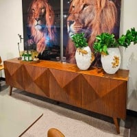 Buffet Rubi com Portas Gaveteiro Interno Base Madeira Jequitibá Design by Studio 3 Design