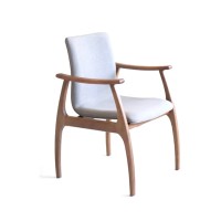 Cadeira Areta Estofado Anatômico Design Contemporâneo Design by Estúdio Casa A