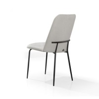 Cadeira Gaeta Estofada Estrutura Aço Carbono Pintura Eletrostática Design Moderno