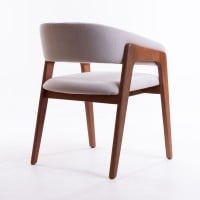 Cadeira Georgia Estofada Estrutura Madeira Liptus Design Sustentável