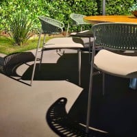 Cadeira Kaisha Assento Estofado Encosto Trama Corda Náutica Estrutura Aço Carbono Pintura Eletrostática Design Moderno