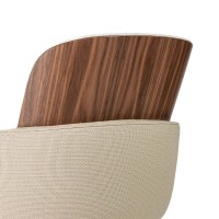 Cadeira Kásya Base Giratória Encosto Curvo com Detalhe Laminado Estrutura em Multilaminado