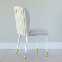Cadeira Marina Estofada Encosto com Argola Detalhe Gomado Pés Madeira com Ponteiras em Metal Estrutura Madeira Liptus Design Sustentável