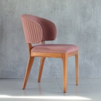 Cadeira Tina Estofada Detalhe Gomado Estrutura Madeira Liptus Design Sustentável