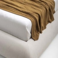 Cama Asterny Estofada Base Bipartida Estrutura Madeira Eucalipto Reflorestada
