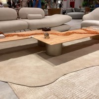 Mesa de Centro Flow em Lâmina de Madeira com Tampo Retangular e Base Cilíndrica Design by Alan Mantovani