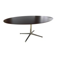 Mesa de Jantar FK2 Oval Design by Florence Knoll