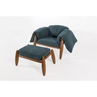 Poltrona com Puff Manthelle Estofada Estrutura em Madeira Tauari Design by M7 Estúdio