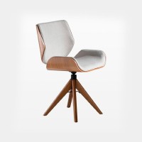 Poltrona Giratória Rayssa Assento Estofado Encosto Laminado com Estofado Base com Laminado Melamínico