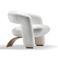 Poltrona Hellius Estofada com Encosto e Braços Integrados Base Curva em Lâmina de Cinamomo Design by Studio +A!
