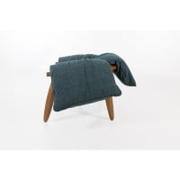 Poltrona Manthelle Estofada Estrutura em Madeira Tauari Design by M7 Estúdio