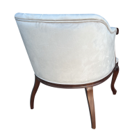 Poltrona Victoire Capitonê Pés Luís XV Entalhada Madeira Maciça Design Artesanal de Luxo