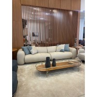 Sofá Ondine 2 Módulos em Couro Legítimo com Design Orgânico e Costuras Decorativas