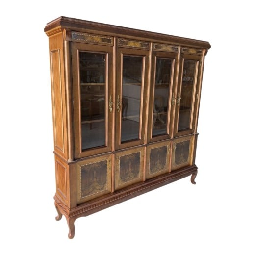 Estante Lucca 4 Portas com Vidro Madeira Maciça Marchetaria Design Clássico