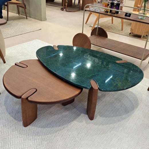 Mesa de Centro Faye Duo Pietre Redonda Tampo Madeira e Tampo Mármore Base Madeira Maciça Tauari Design by Studio 3 Design